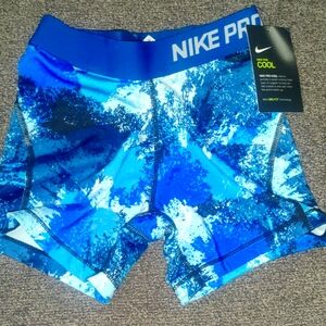Girls Nike training shorts